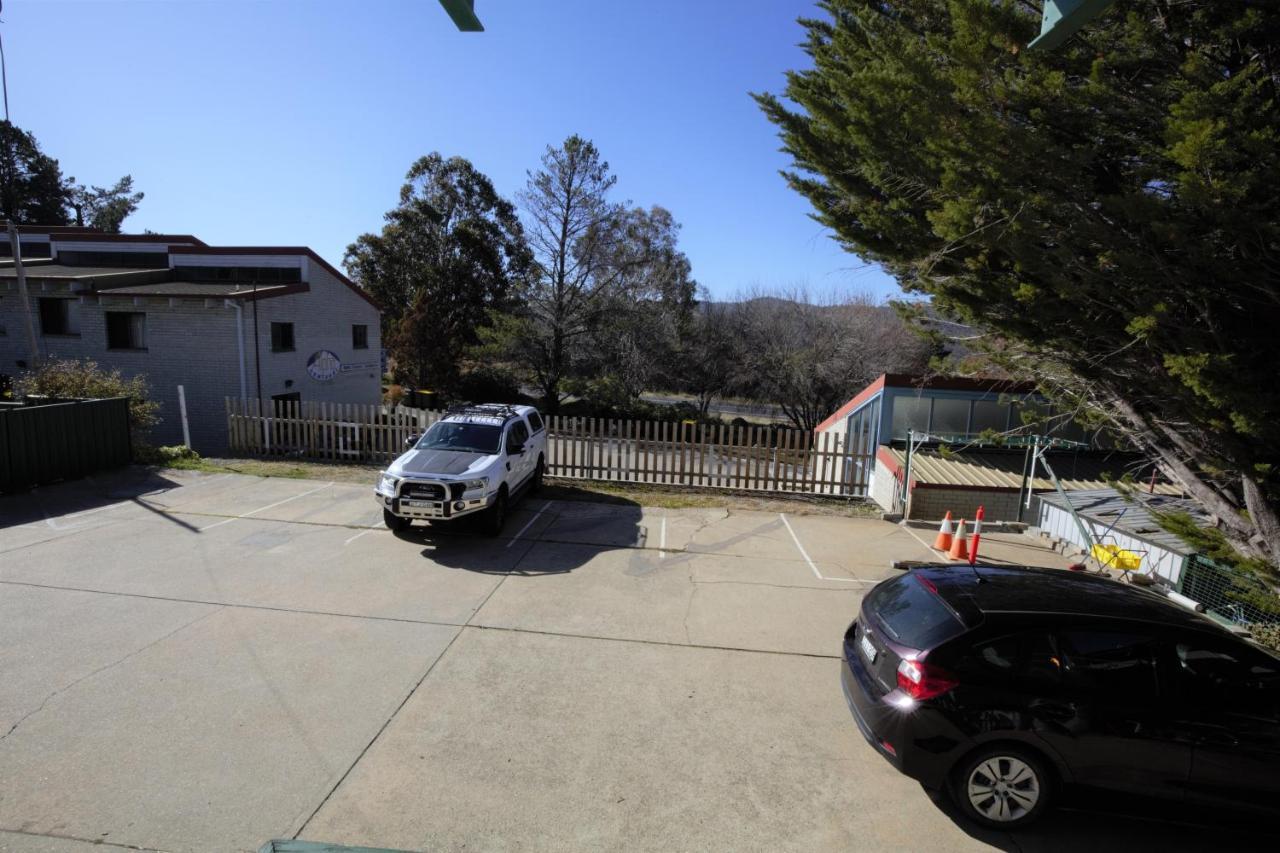 sonnblick lodge Jindabyne Exteriör bild